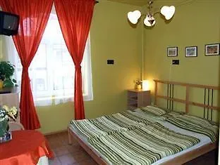 Hotel La Casa Panzio Eger